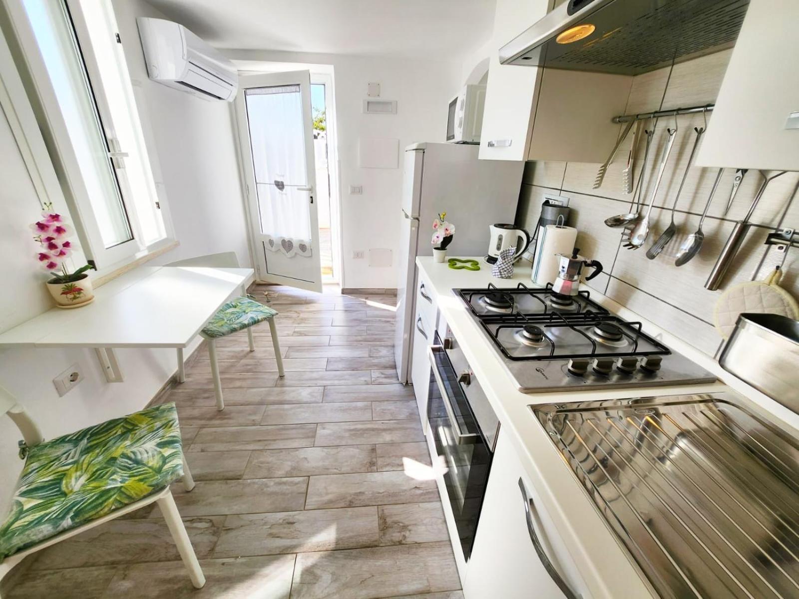 Casa Al Mare Orchidea - Motoparking - Wifi Free - Ac Cala Gonone Esterno foto